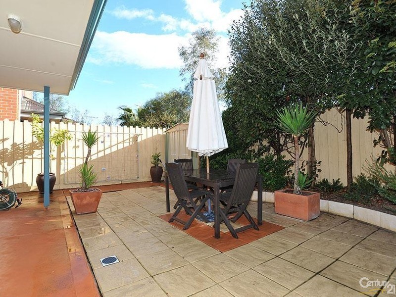 141 JOHNSTON STREET, Newport VIC 3015