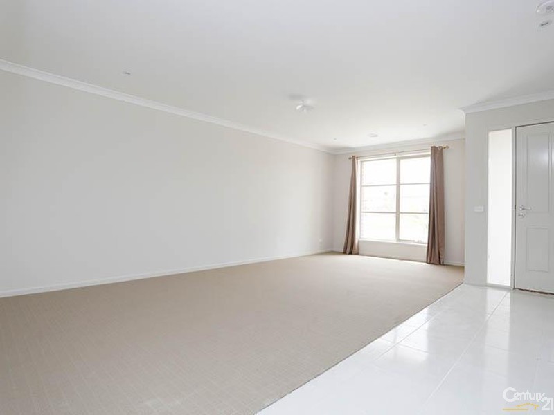 9 CABERNET, Point Cook VIC 3030