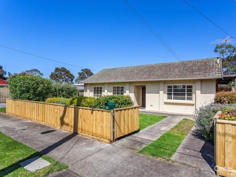 1 Gordon Street, Newport VIC 3015