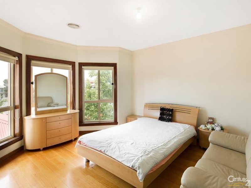 277 MELBOURNE ROAD, Newport VIC 3015