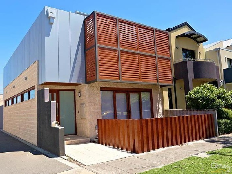 169 JOHN LISTON DRIVE, Newport VIC 3015