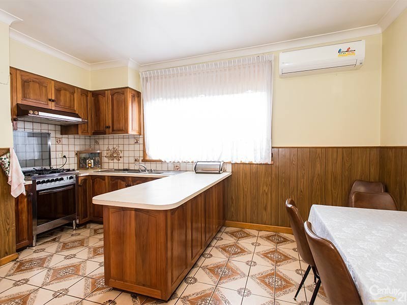 38 TAIT STREET, Newport VIC 3015