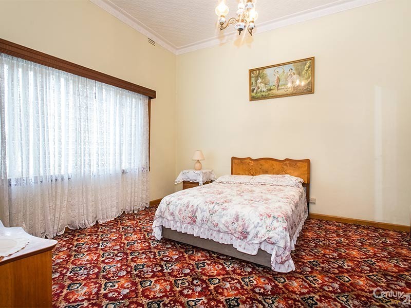 38 TAIT STREET, Newport VIC 3015