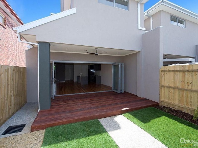 38 Kernot Street, South Kingsville VIC 3015