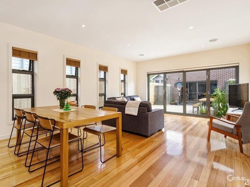 1/24 Junction Street, Newport VIC 3015