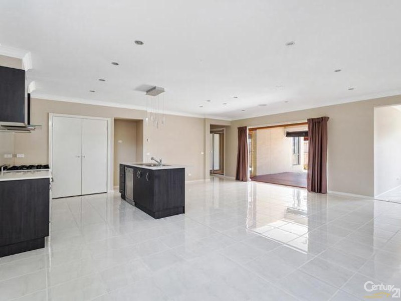 19  DAYDREAM DRIVE, Point Cook VIC 3030