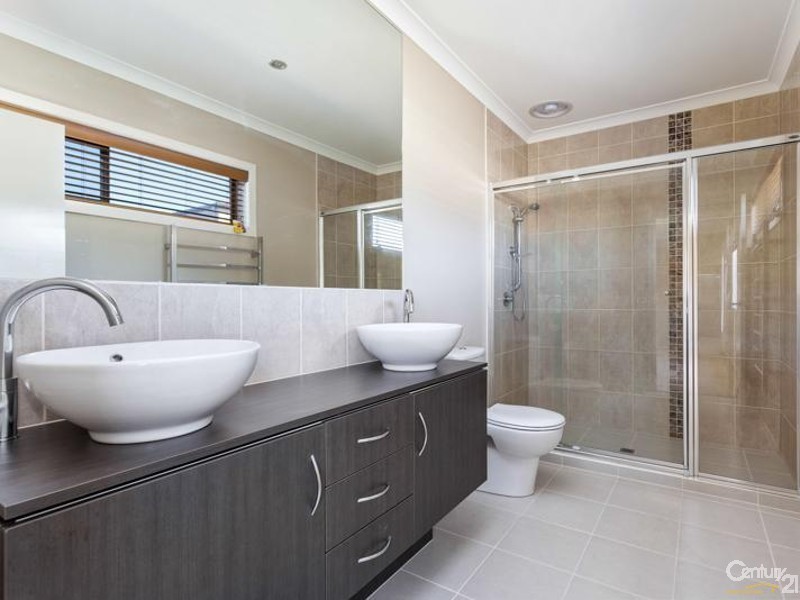 19  DAYDREAM DRIVE, Point Cook VIC 3030