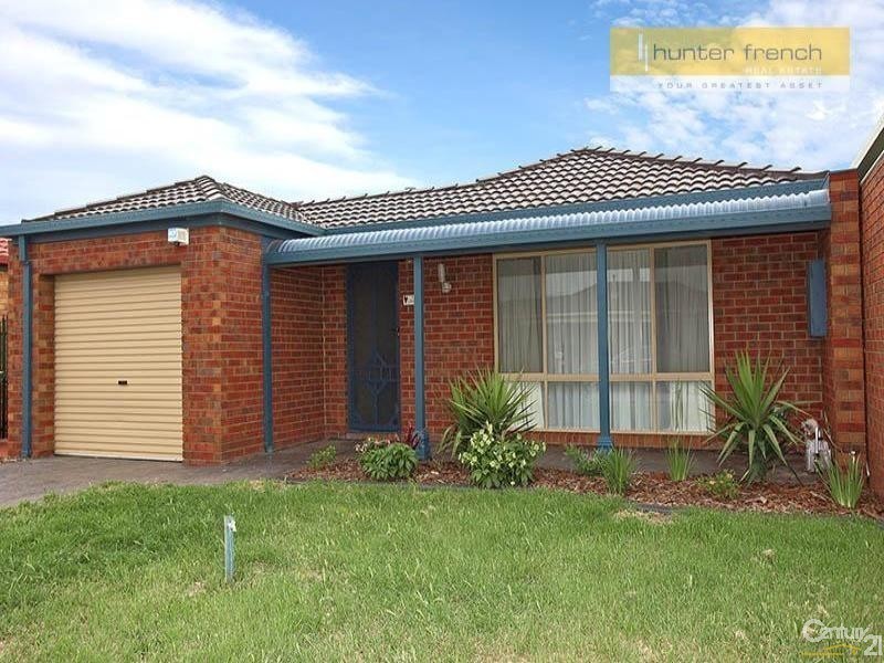 10 CANTAL COURT, Hoppers Crossing VIC 3029