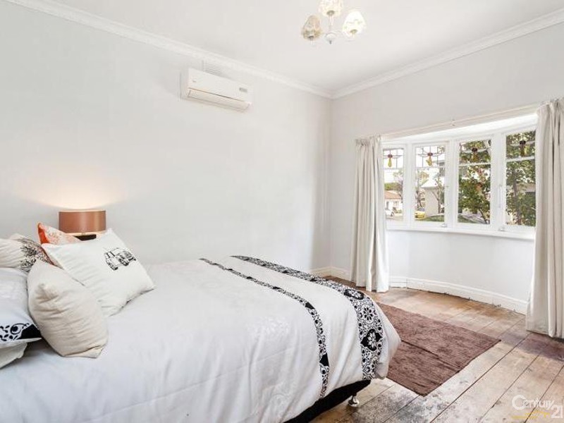 32 Jack Street, Newport VIC 3015