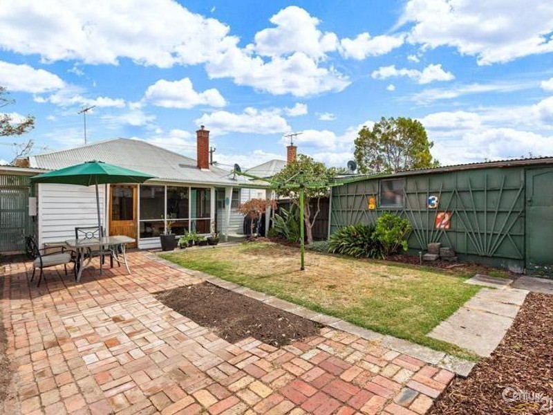 32 Jack Street, Newport VIC 3015