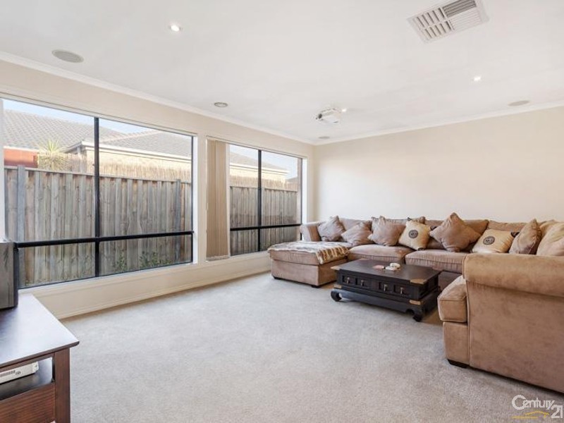 3 MINT PLACE, Point Cook VIC 3030