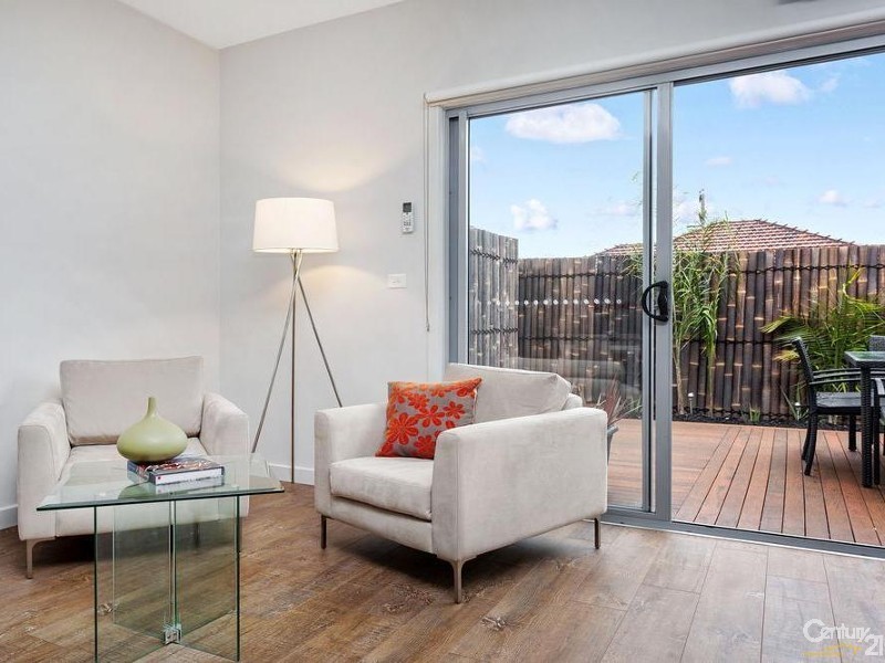 50 ANGUS AVENUE, Altona North VIC 3025