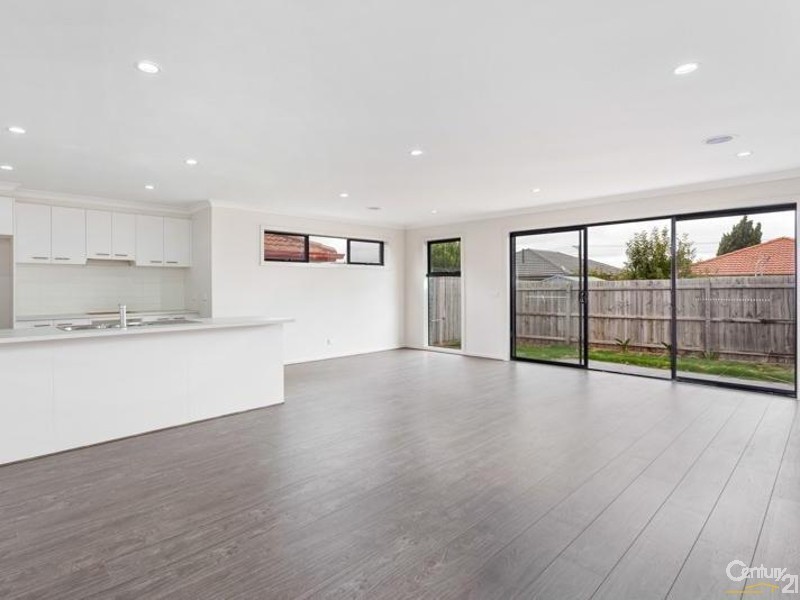 1/77 FITZROY STREET SOUTH, Altona Meadows VIC 3028