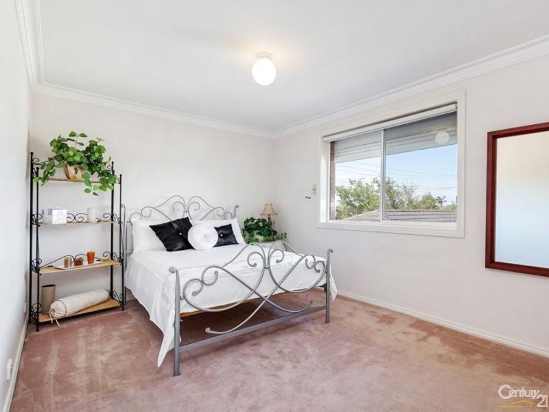 28 Dickenson Street, Altona Meadows VIC 3028