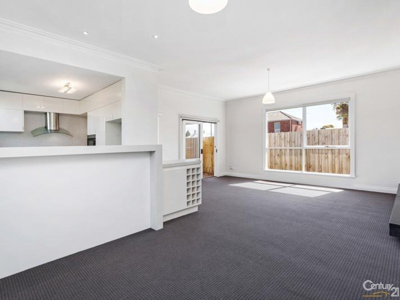 107 COLE STREET, Williamstown VIC 3016