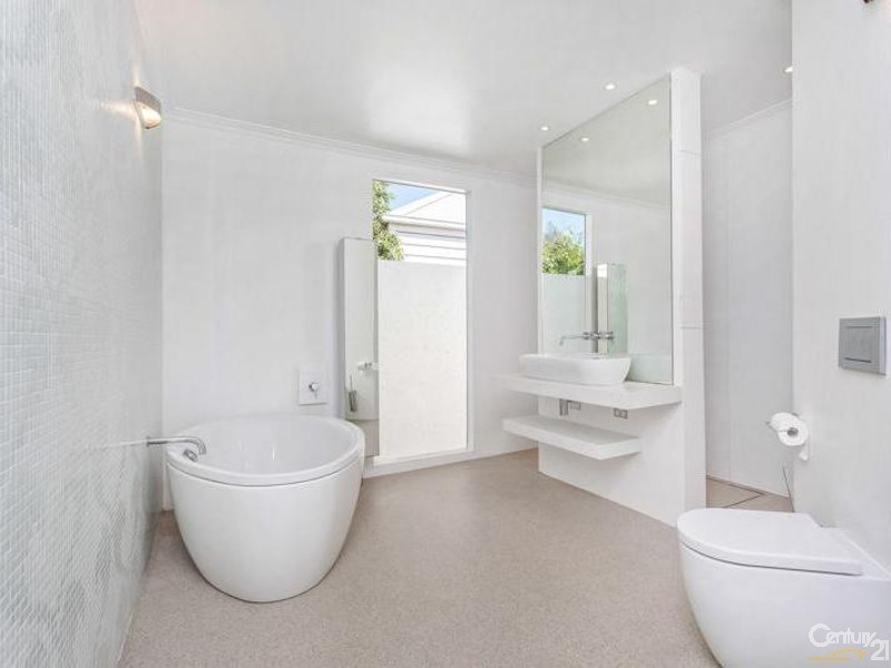 107 COLE STREET, Williamstown VIC 3016