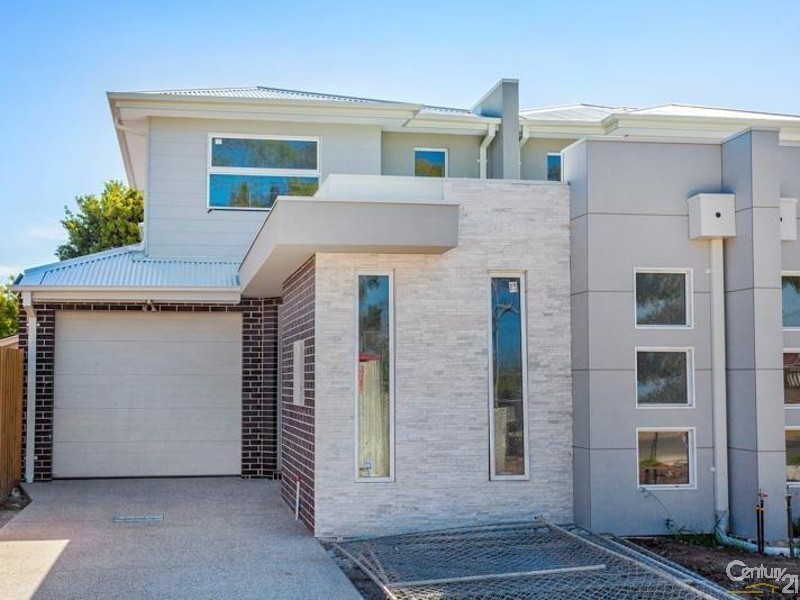1/113 GRIEVE PARADE, Altona VIC 3018
