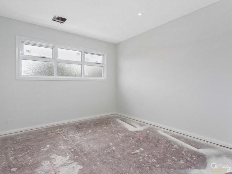 1/113 GRIEVE PARADE, Altona VIC 3018