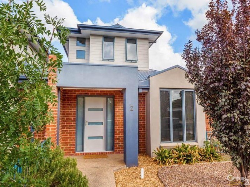 2/11 Maddox Road, Newport VIC 3015