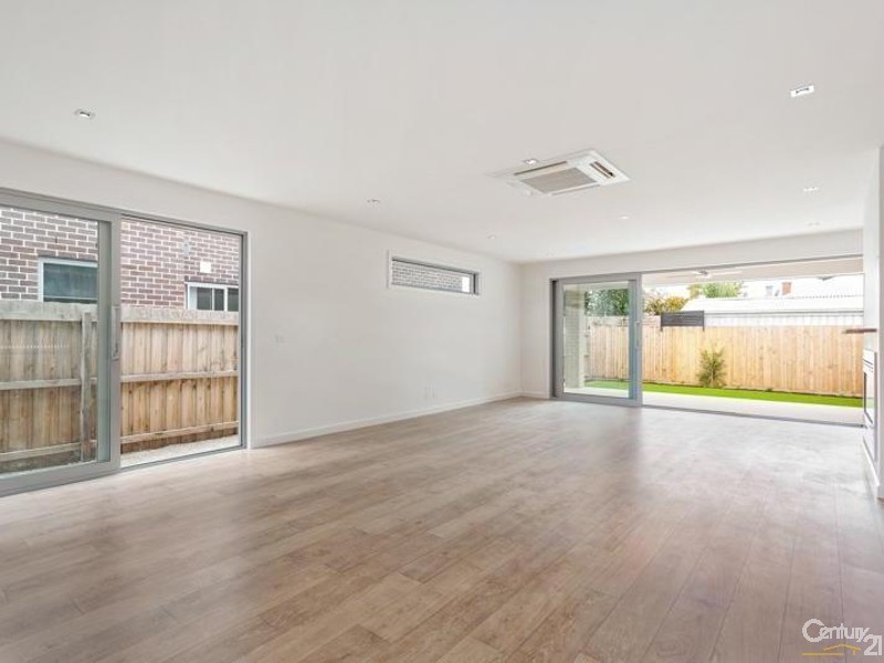 15a ANDREWS STREET, Spotswood VIC 3015