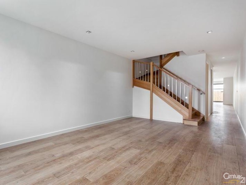 15a ANDREWS STREET, Spotswood VIC 3015