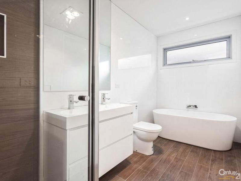 15a ANDREWS STREET, Spotswood VIC 3015