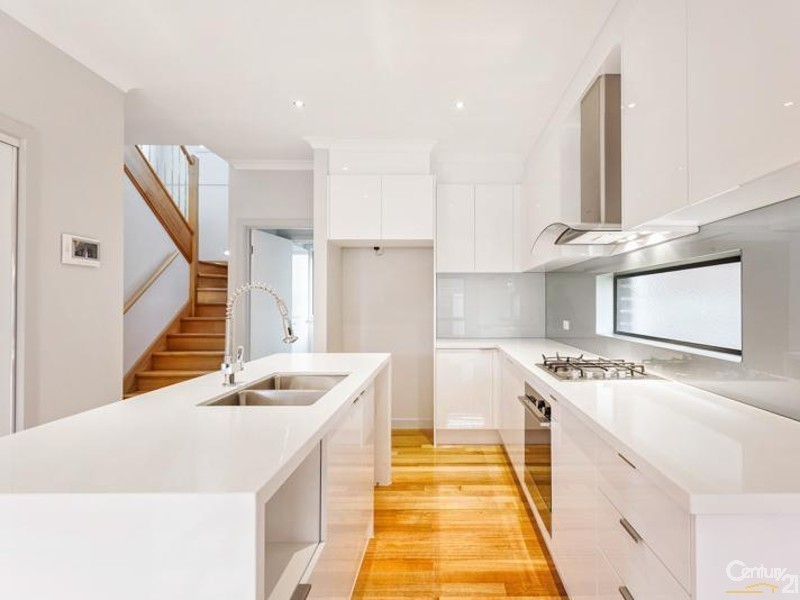 2/38 Maddox Road, Newport VIC 3015