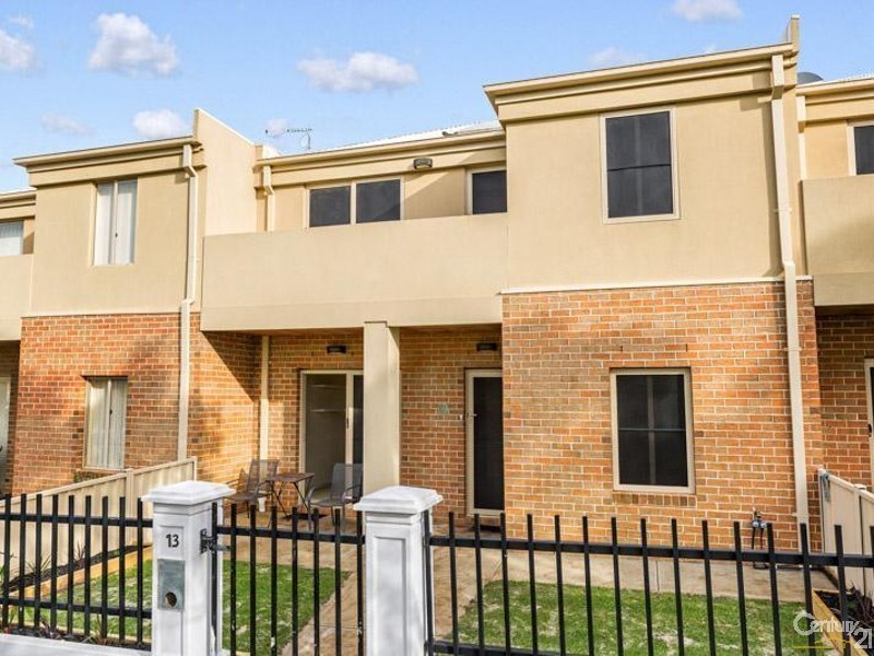 13 SUNNY LANE, Point Cook VIC 3030