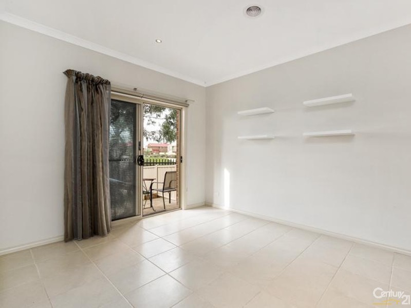 13 SUNNY LANE, Point Cook VIC 3030