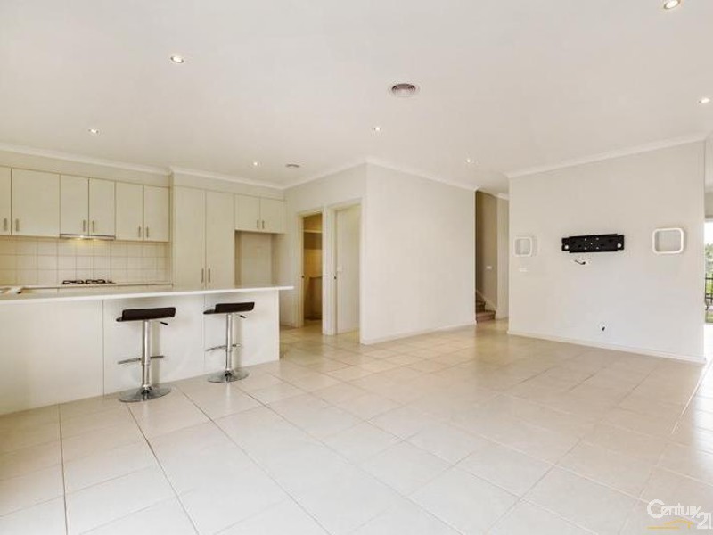 13 SUNNY LANE, Point Cook VIC 3030