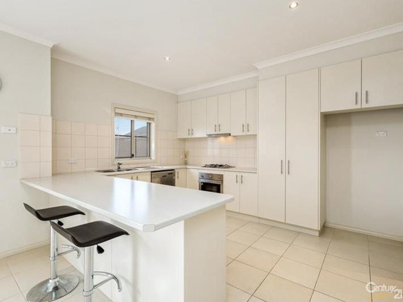 13 SUNNY LANE, Point Cook VIC 3030