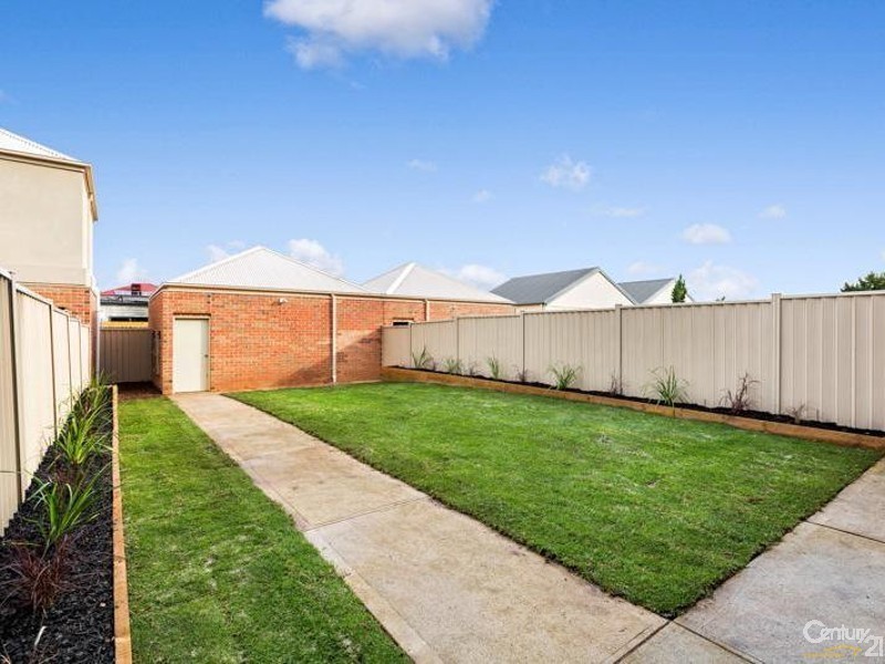 13 SUNNY LANE, Point Cook VIC 3030