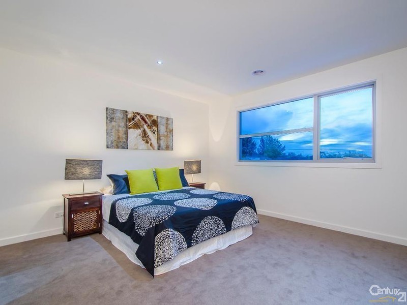 77 Watt Street, South Kingsville VIC 3015