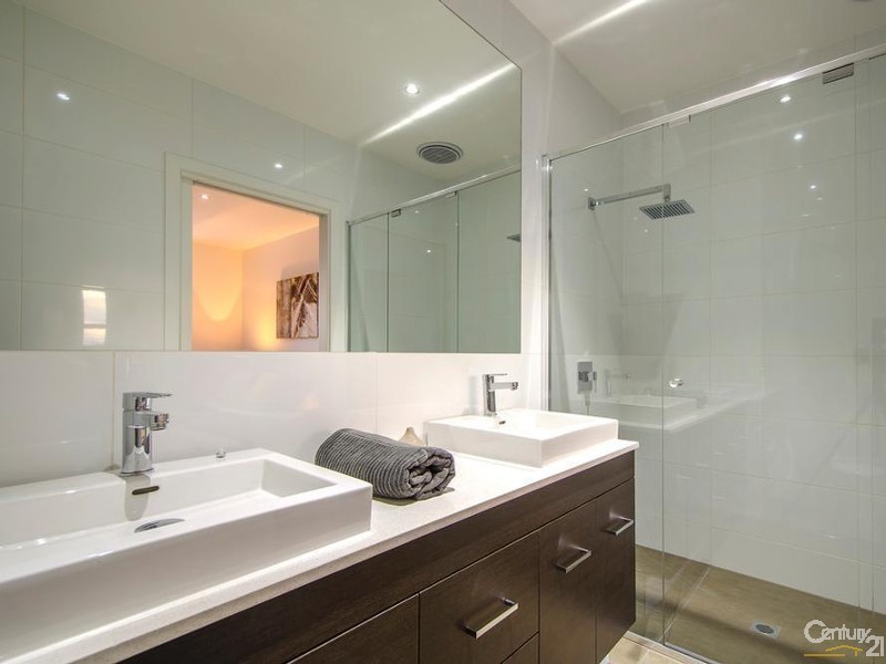 77 Watt Street, South Kingsville VIC 3015