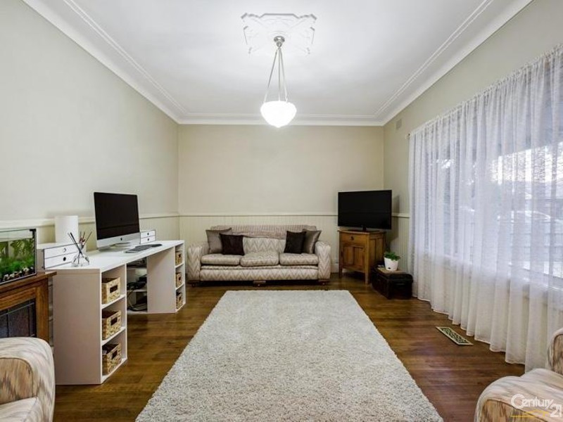 30 Linnet Street, Altona VIC 3018