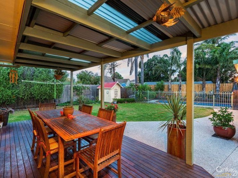 30 Linnet Street, Altona VIC 3018