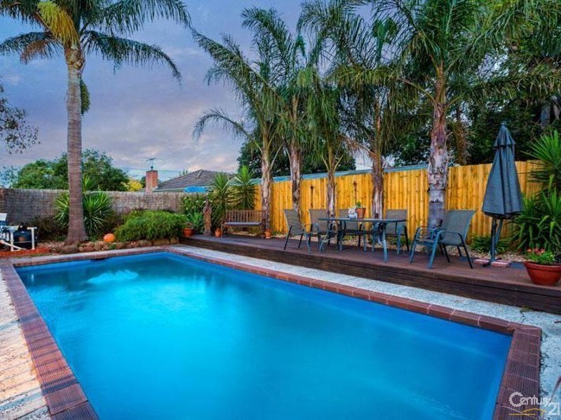 30 Linnet Street, Altona VIC 3018