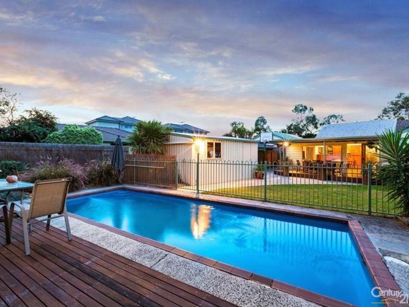 30 Linnet Street, Altona VIC 3018