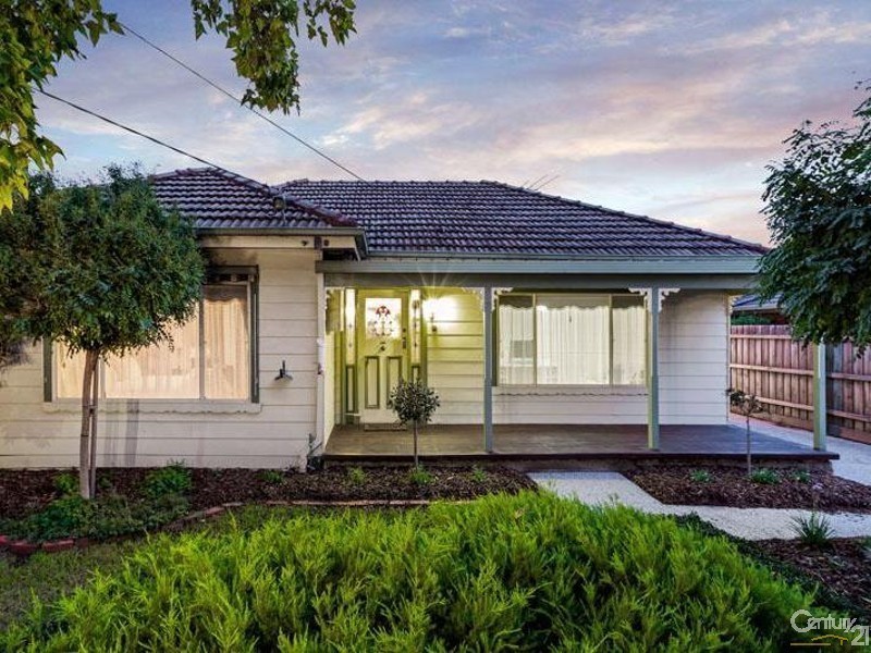 30 Linnet Street, Altona VIC 3018