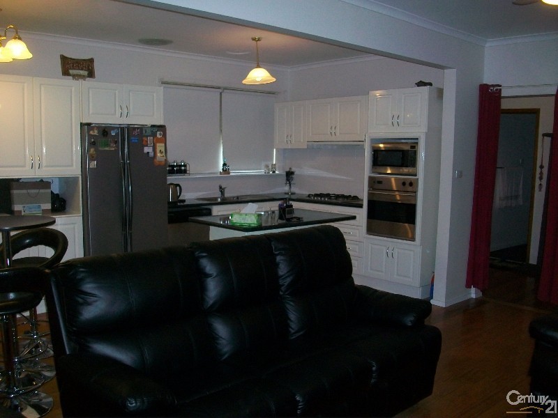 49 CROPLEY CRESCENT, Laverton VIC 3028