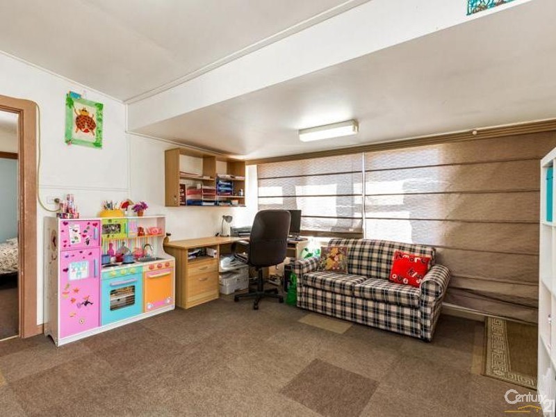 49 Romawi Street, Altona VIC 3018