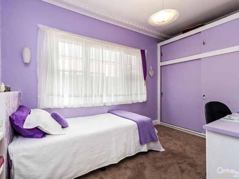 49 Romawi Street, Altona VIC 3018