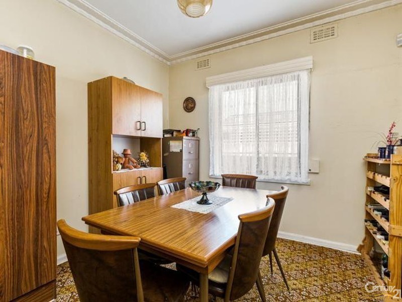 4 Isla Avenue, Glenroy VIC 3046