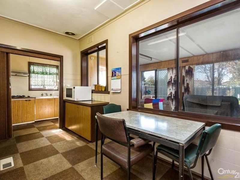 4 Isla Avenue, Glenroy VIC 3046