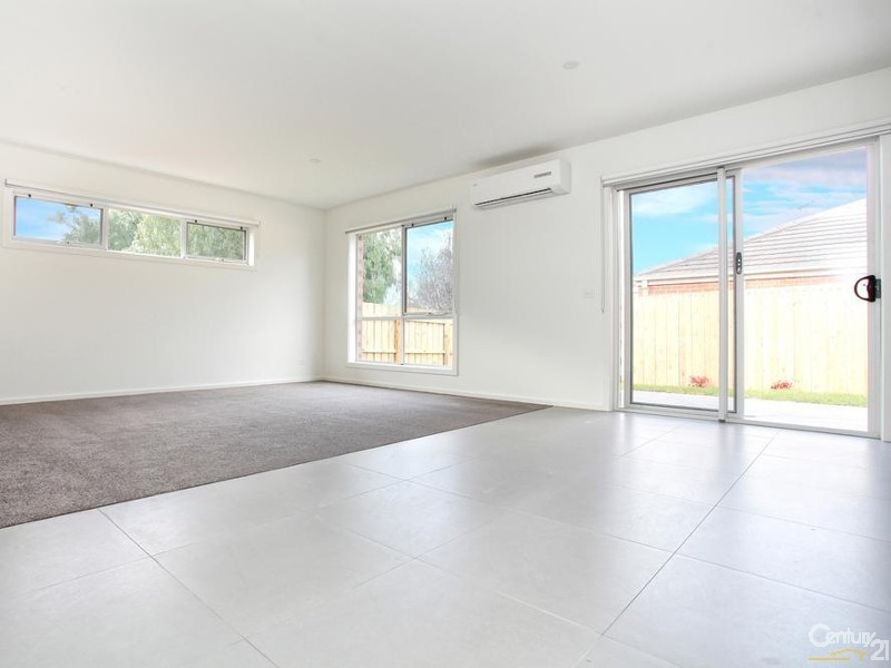 3/5 Woorayl Street, Hamlyn Heights VIC 3215