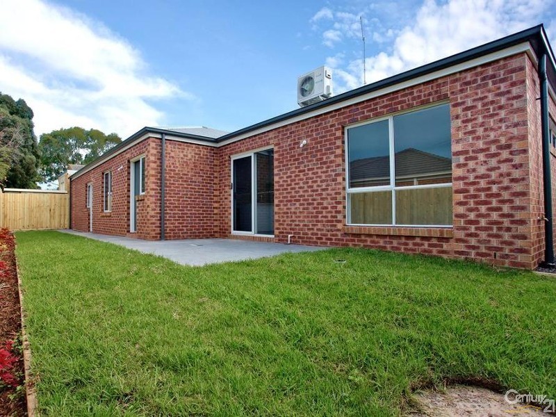 3/5 Woorayl Street, Hamlyn Heights VIC 3215