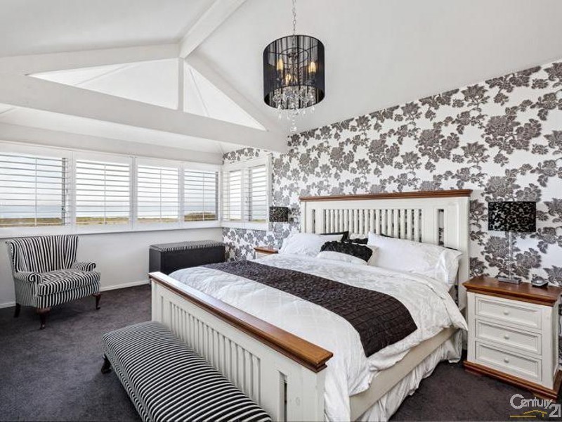 23 Sandpiper Place, Williamstown VIC 3016