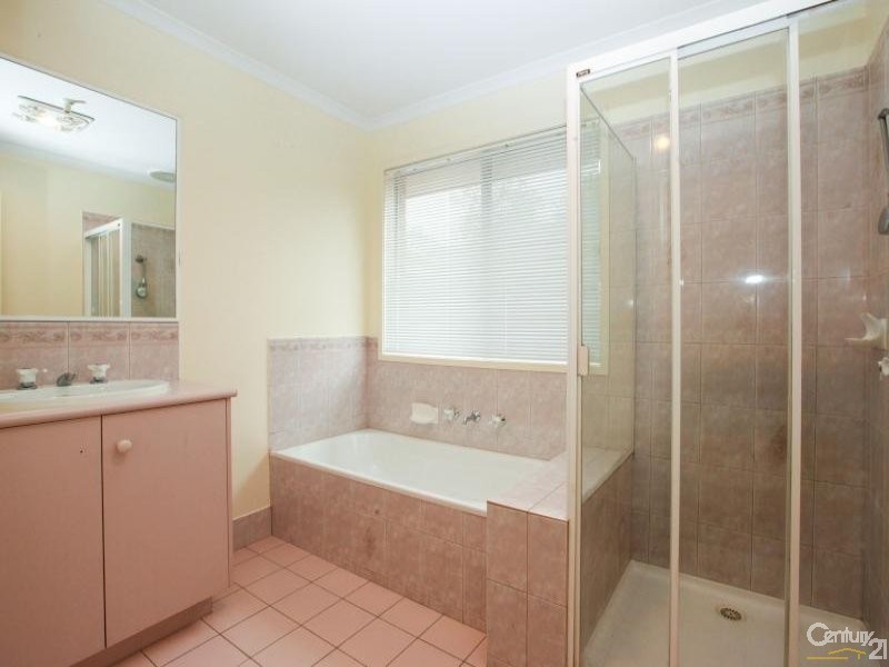 14 JOHN AUGUST WALK, Seabrook VIC 3028