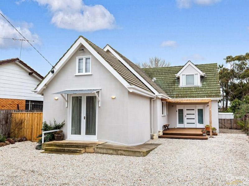 77 PARK CRS, Williamstown VIC 3016