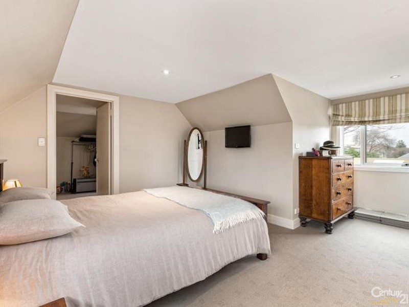 77 PARK CRS, Williamstown VIC 3016